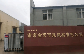 噴涂機(jī)器人和人工噴涂的優(yōu)缺點(diǎn)